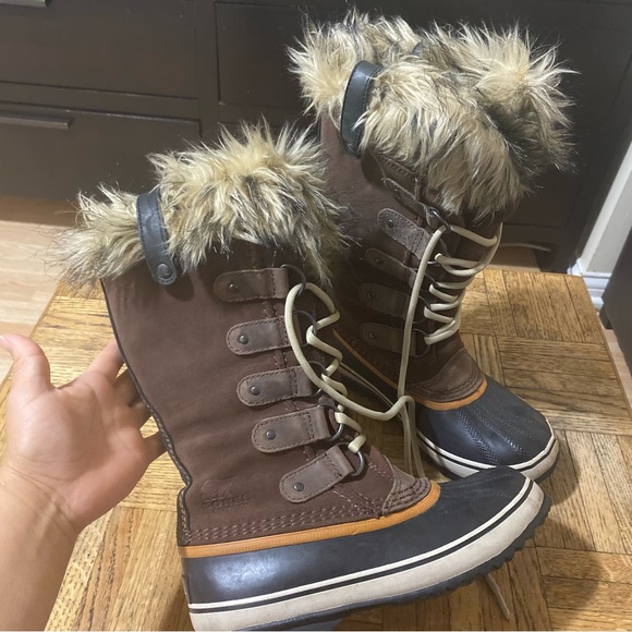 SOREL Joan of Artic Winter Boots women's 6 - Picture 1 of 9